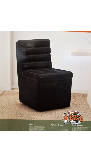 Aiden & Ivy Accent Chair