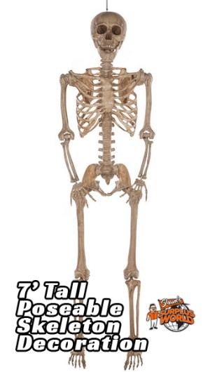 7' Poseable Skeleten Decoration